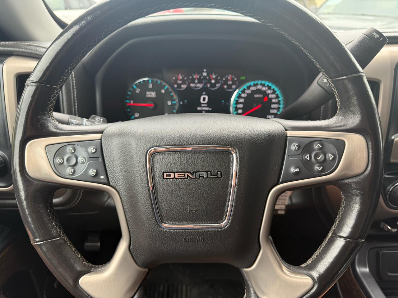 GMC Sierra 1500 Denali Crew Cab 4WD 2017