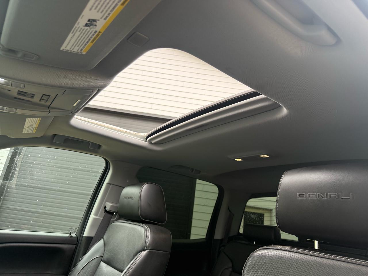 GMC Sierra 1500 Denali Crew Cab 4WD 2017