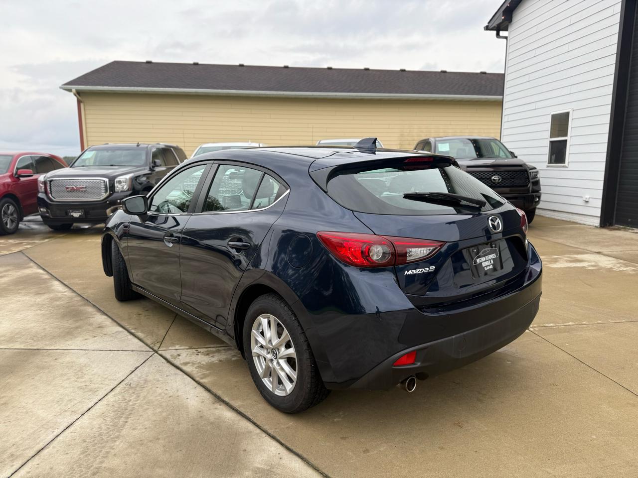 Mazda MAZDA3 i Grand Touring AT 5-Door 2015