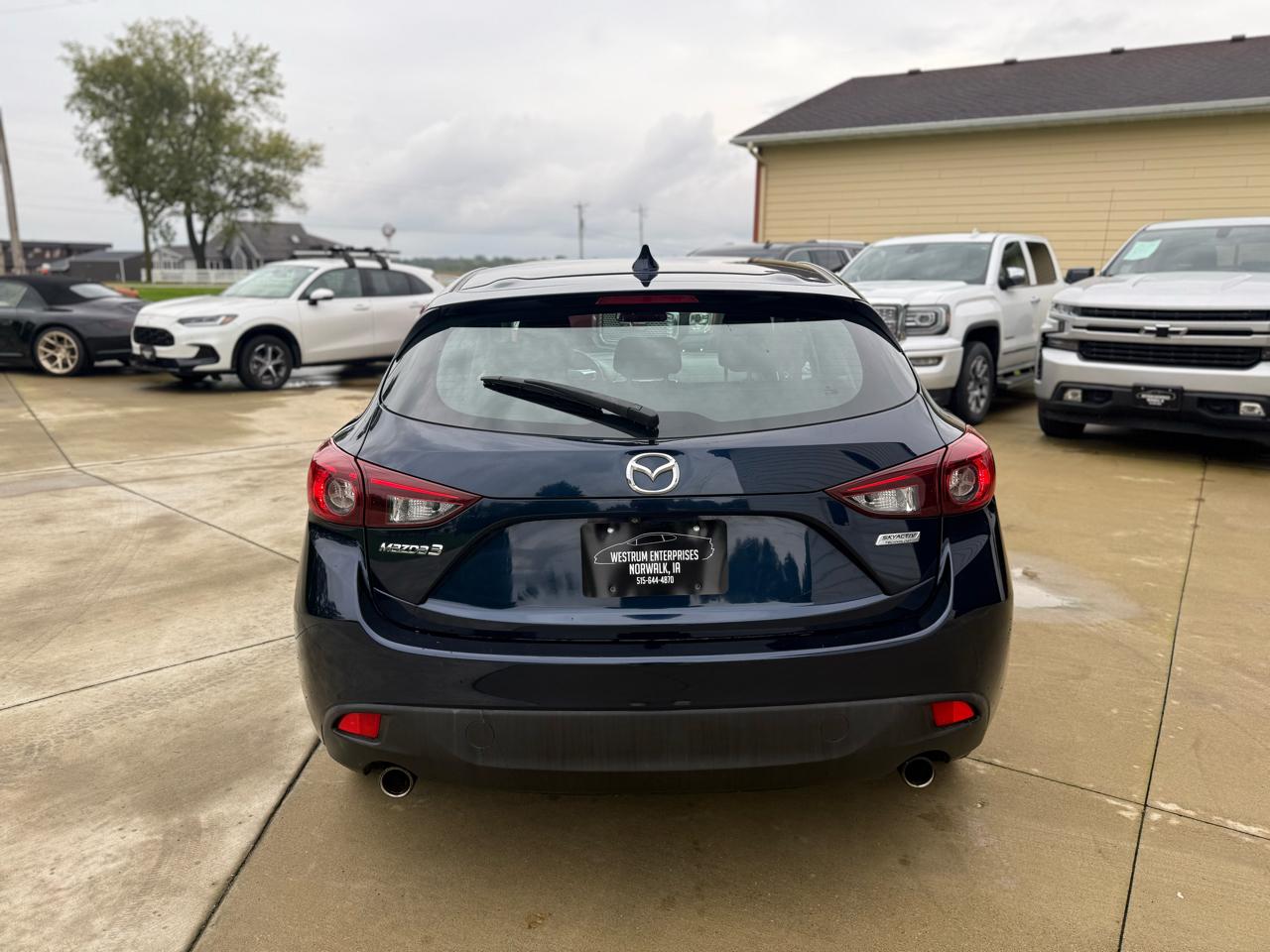 Mazda MAZDA3 i Grand Touring AT 5-Door 2015