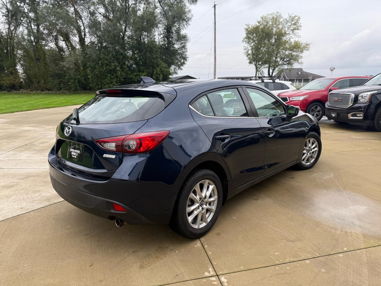 Mazda MAZDA3 i Grand Touring AT 5-Door 2015