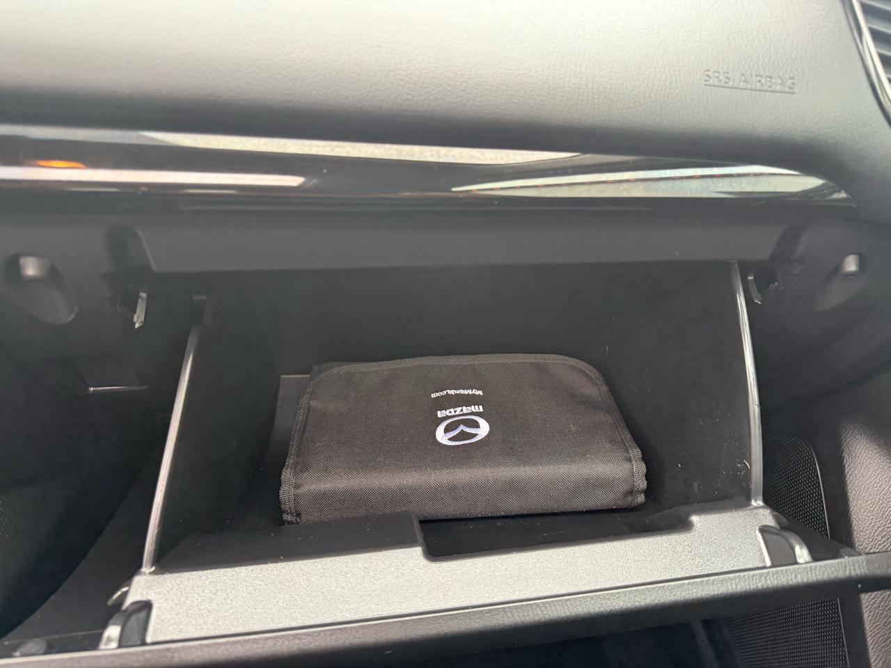 Mazda MAZDA3 i Grand Touring AT 5-Door 2015