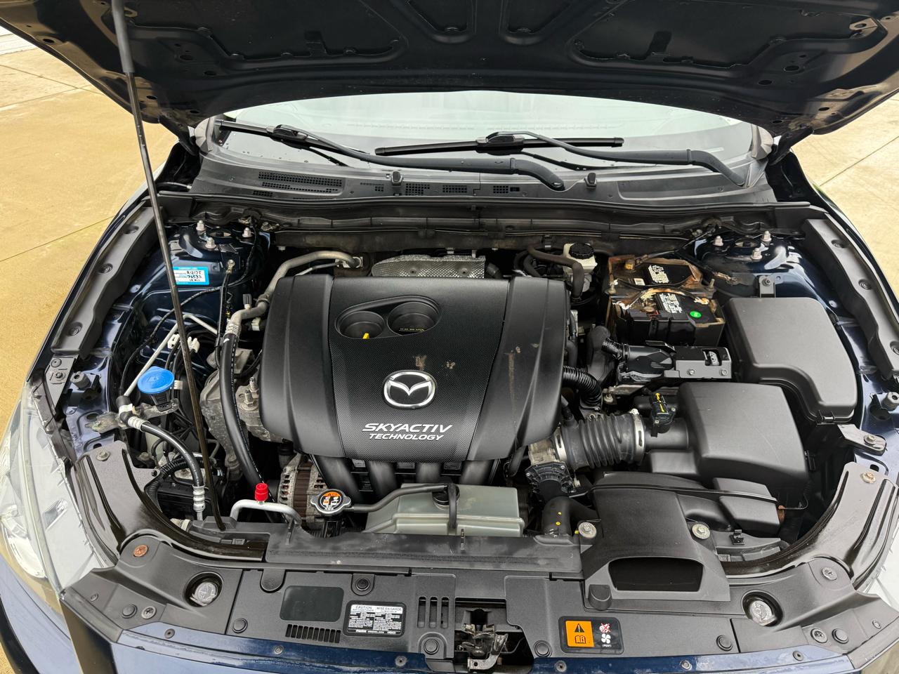 Mazda MAZDA3 i Grand Touring AT 5-Door 2015