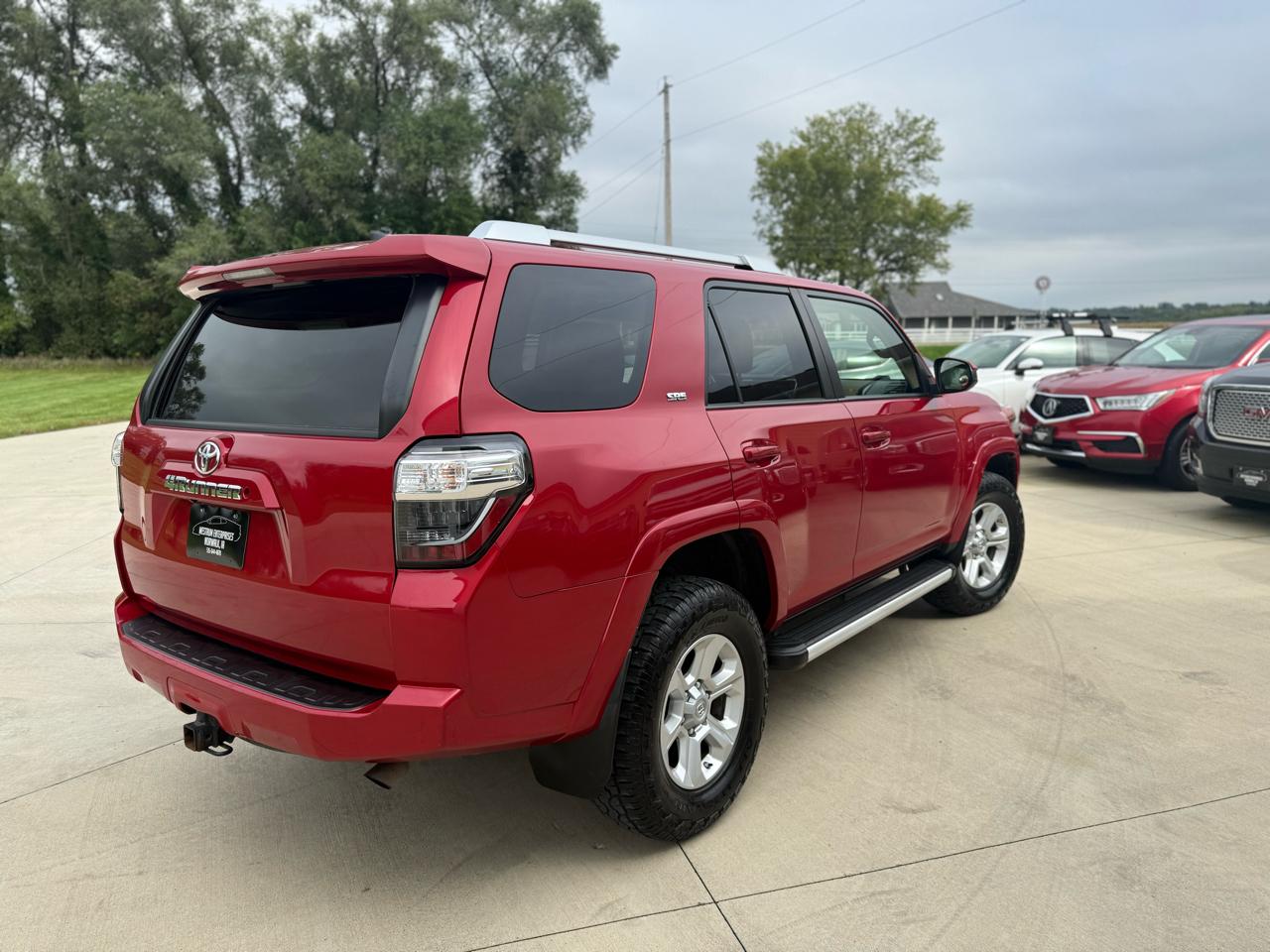 Toyota 4Runner SR5 4WD 2016