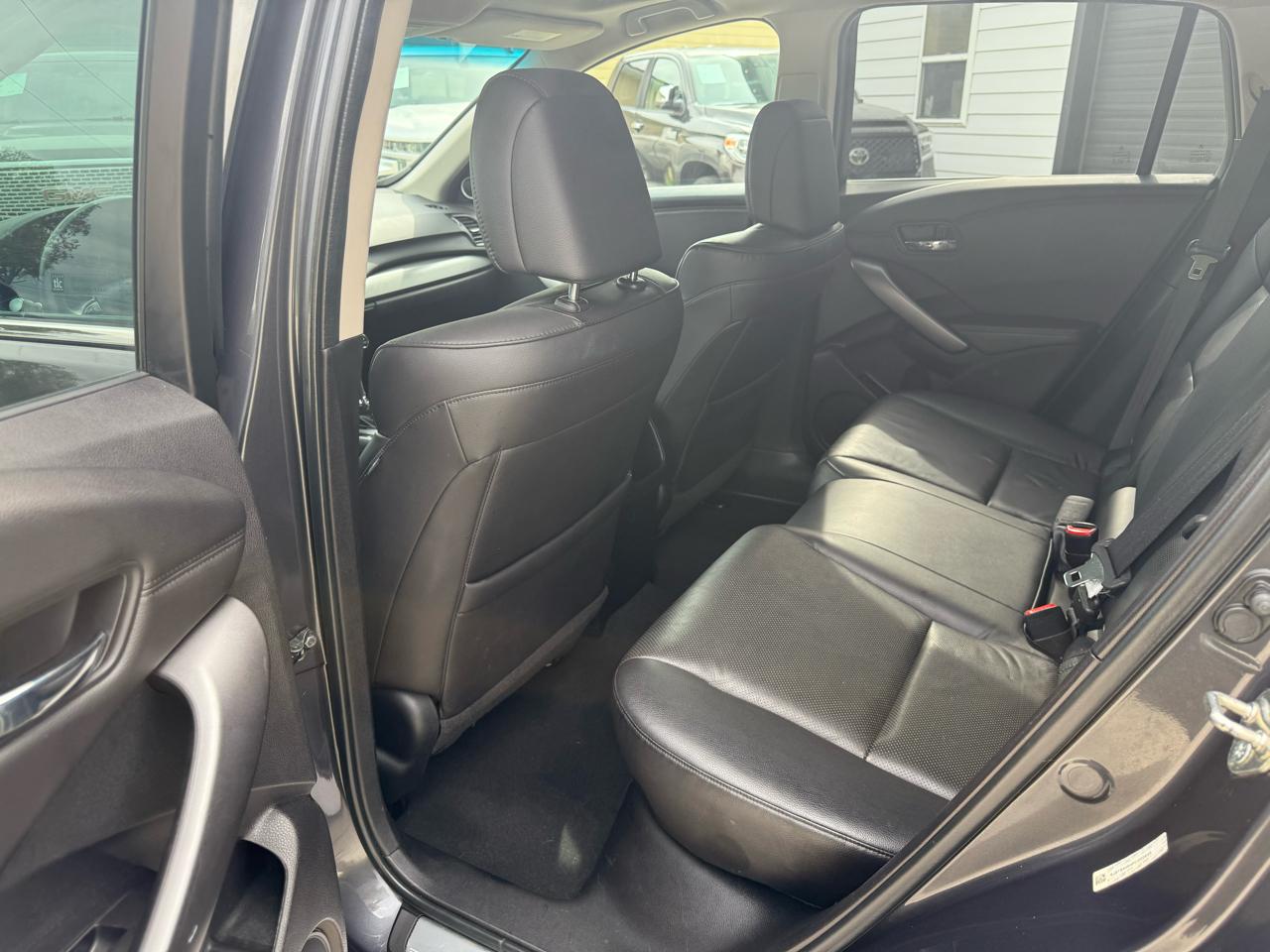 Acura RDX 6-Spd AT AWD w/ Technology Package 2015