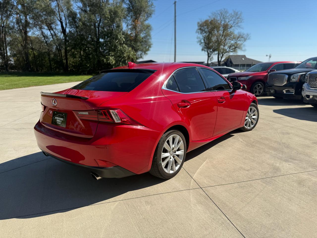 Lexus IS 300 AWD 2016