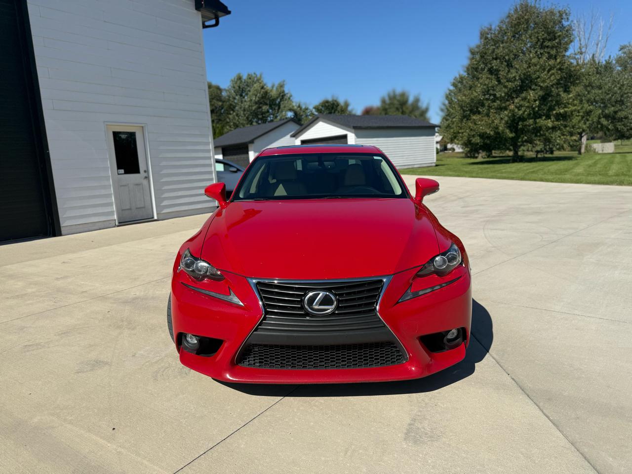 Lexus IS 300 AWD 2016