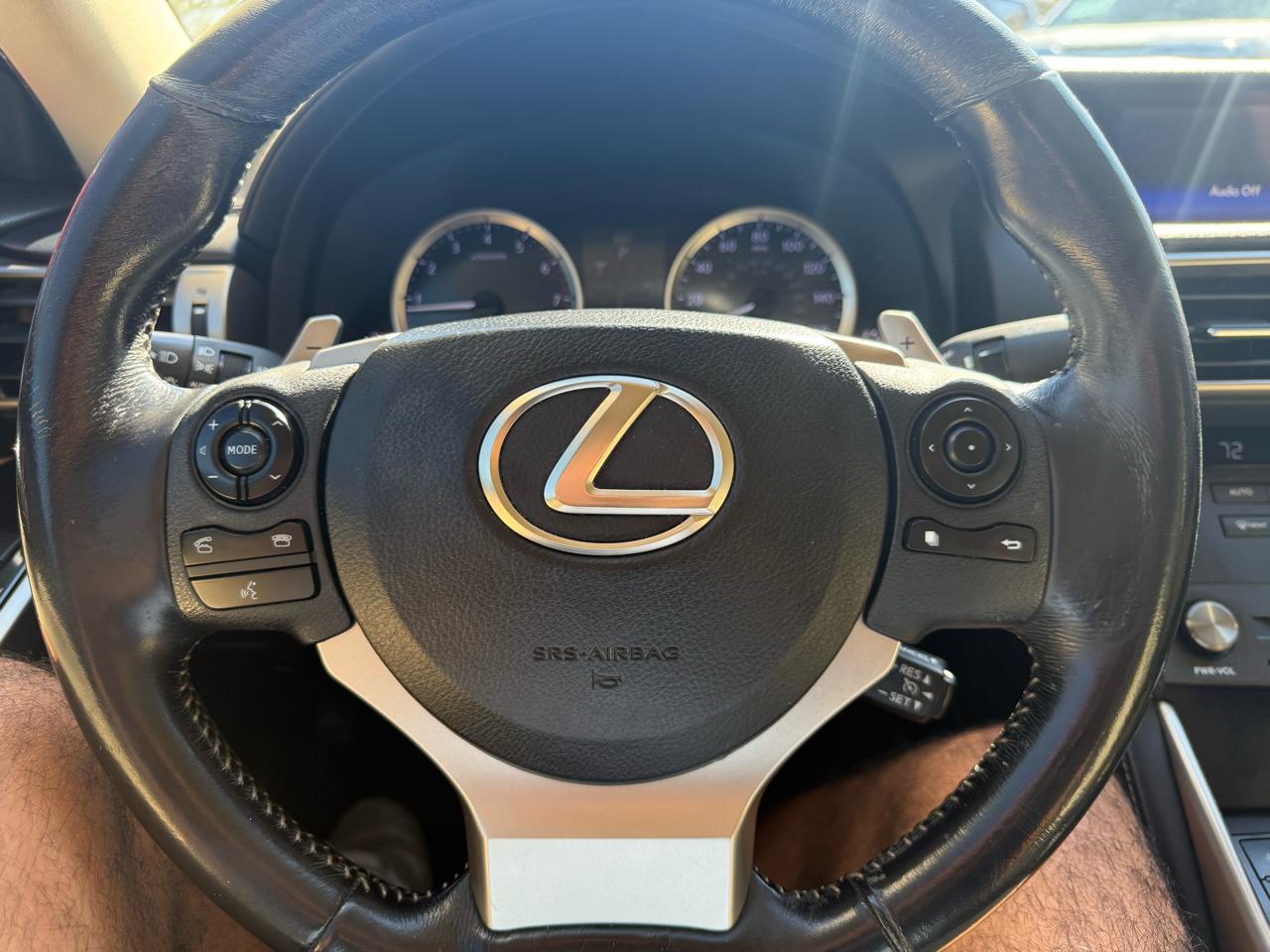 Lexus IS 300 AWD 2016