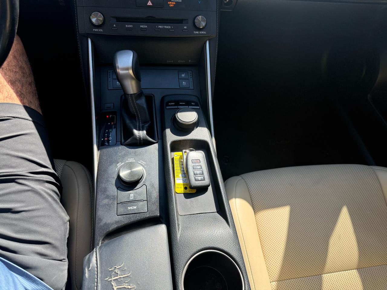 Lexus IS 300 AWD 2016