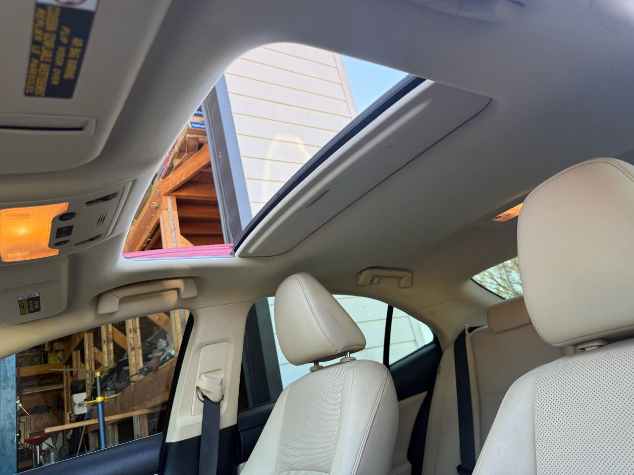 Lexus IS 300 AWD 2016