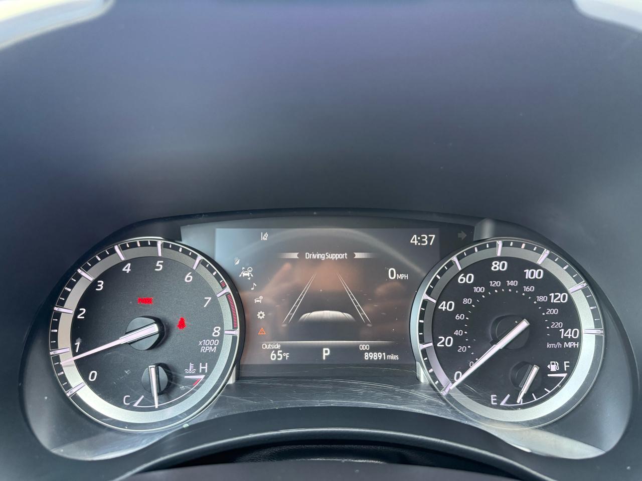 Toyota Highlander XLE AWD V6 2022