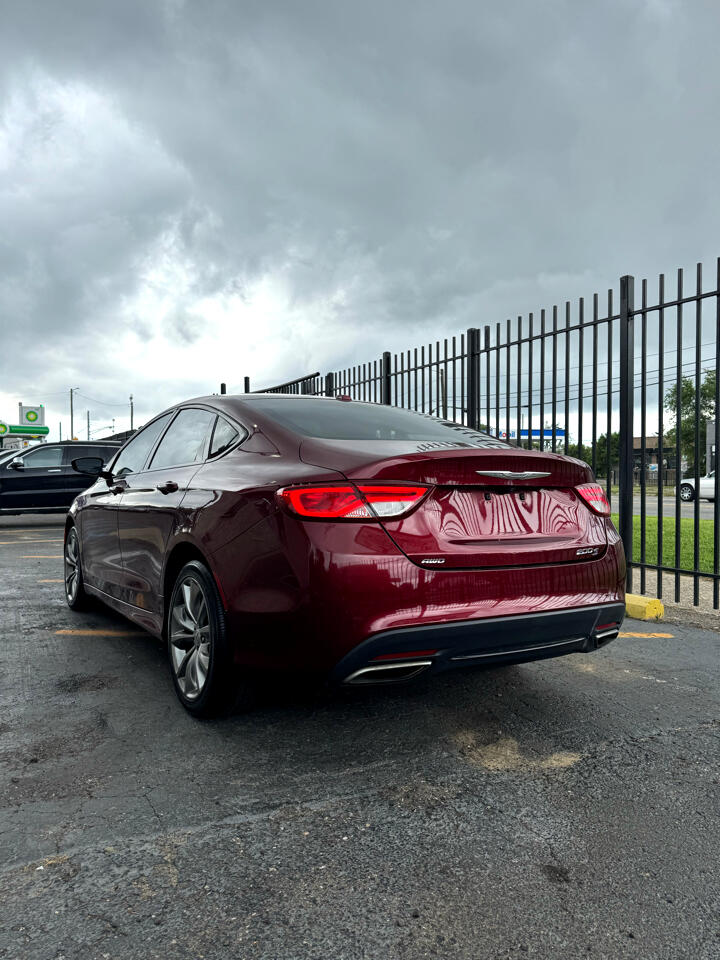 Chrysler 200 S AWD 2015 Chrysler 200 S AWD 2015