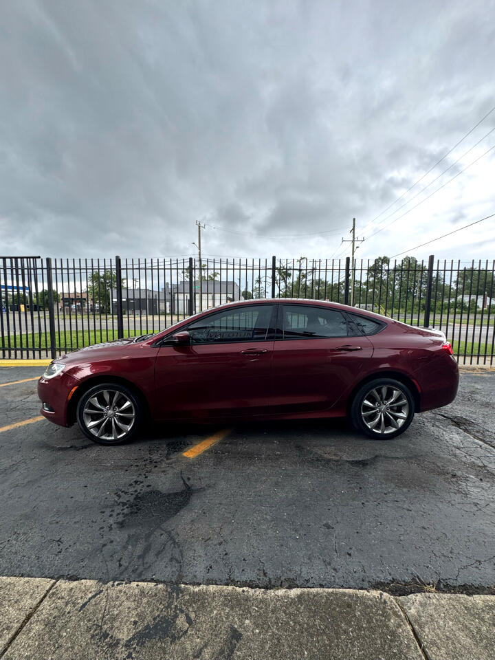 Chrysler 200 S AWD 2015 Chrysler 200 S AWD 2015