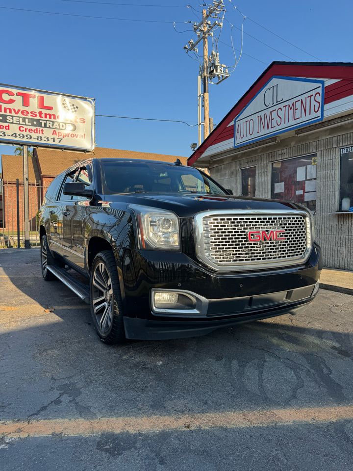 GMC Yukon XL Denali 4WD 2017 GMC Yukon XL Denali 4WD 2017