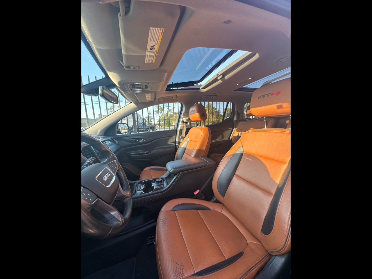 GMC Acadia SLE 2020 GMC Acadia SLE 2020