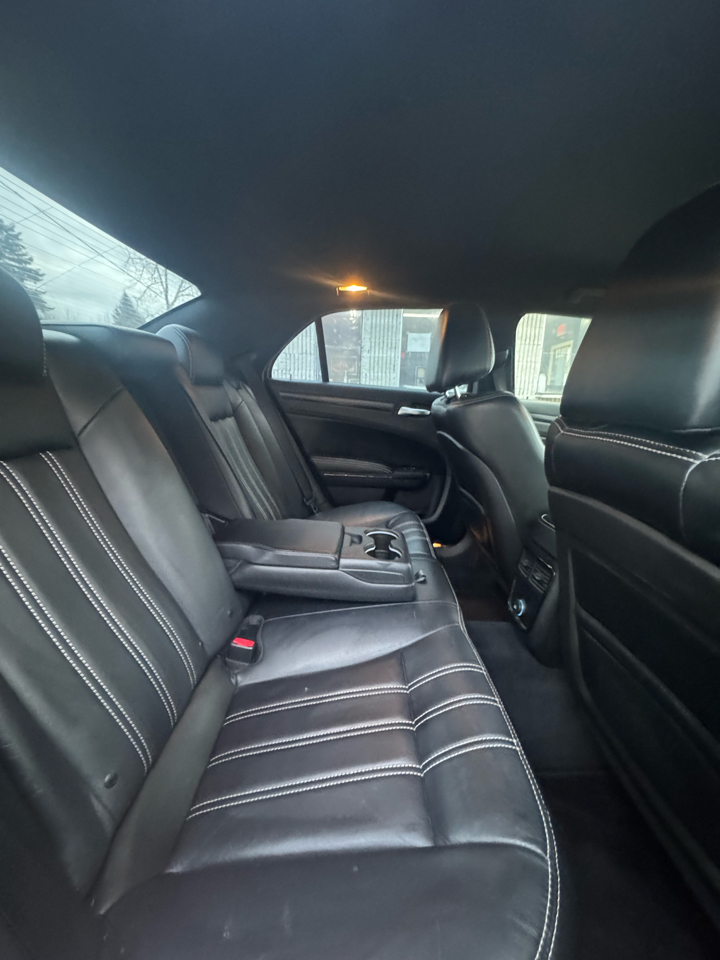 Chrysler 300 S RWD 2013