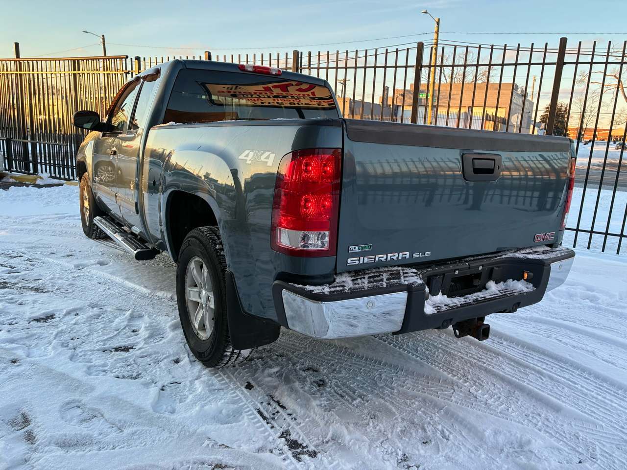 GMC Sierra 1500 SLE Ext. Cab 4WD 2012