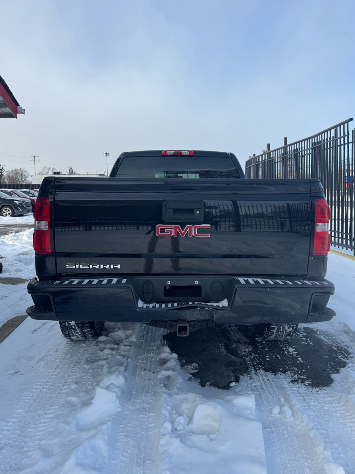 GMC Sierra 1500 Base Double Cab 4WD 2017