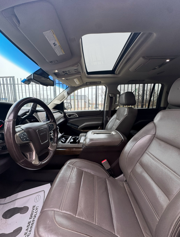 GMC Yukon XL Denali 4WD 2018