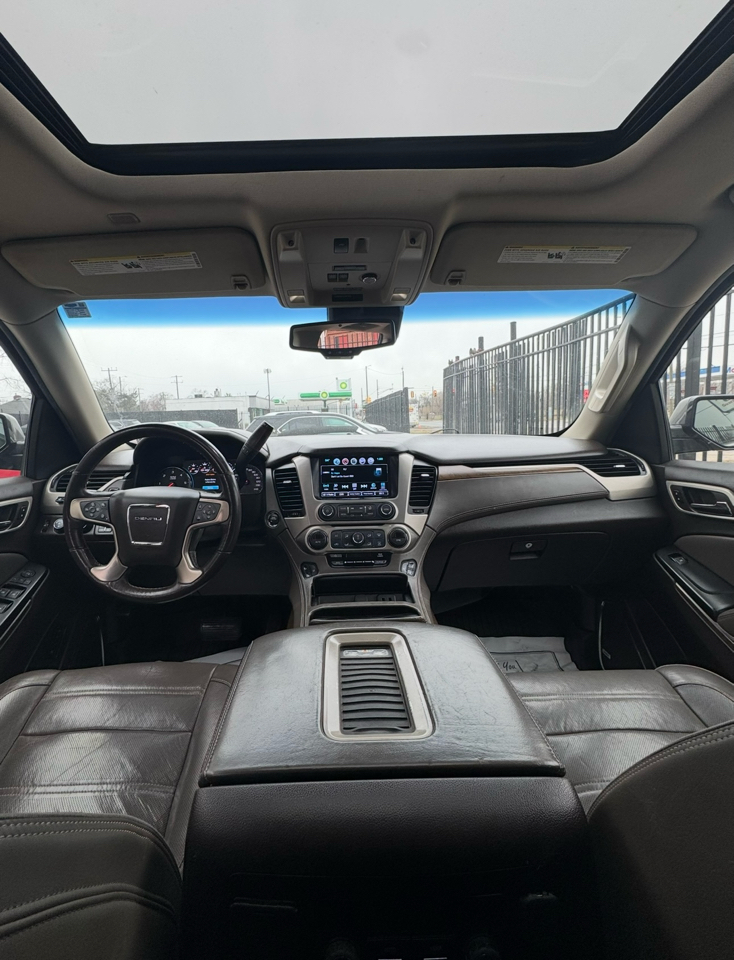GMC Yukon XL Denali 4WD 2018