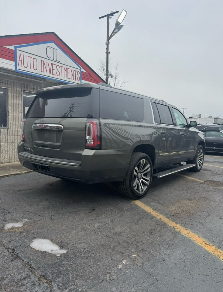 GMC Yukon XL Denali 4WD 2018