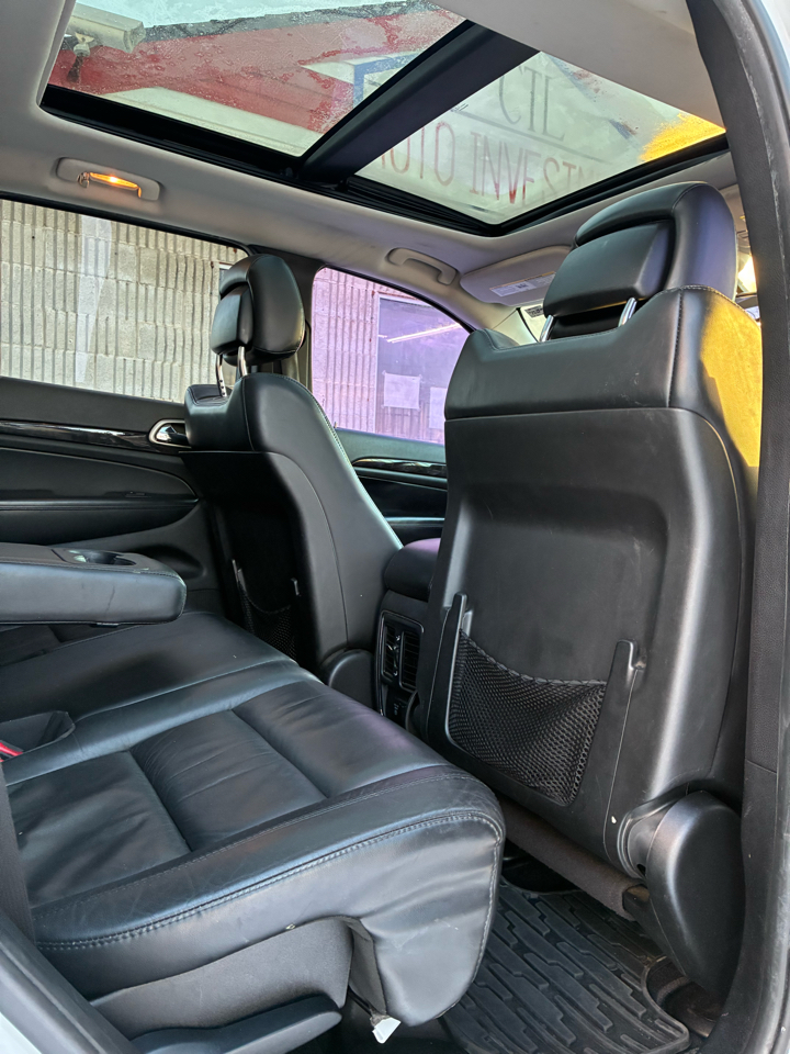 Jeep Grand Cherokee Laredo 4WD 2013