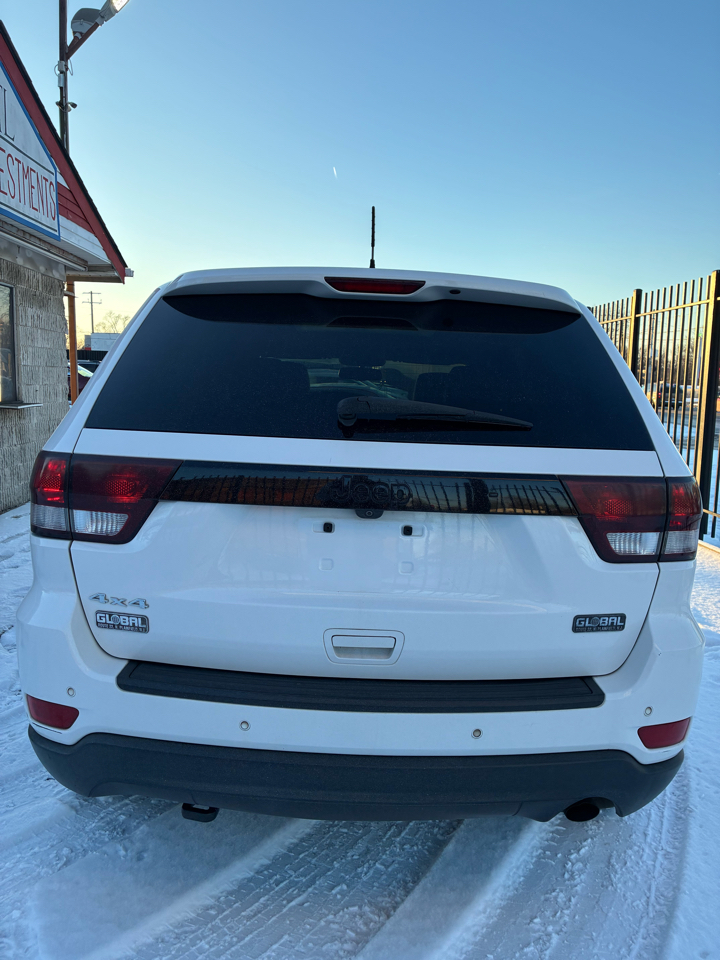 Jeep Grand Cherokee Laredo 4WD 2013