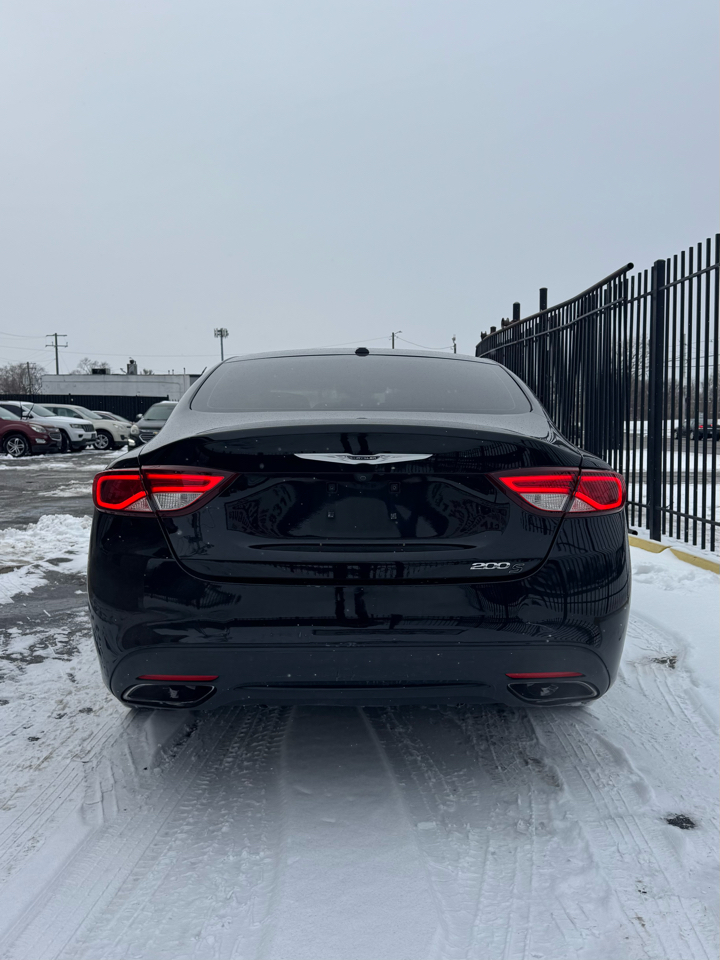 Chrysler 200 S 2016