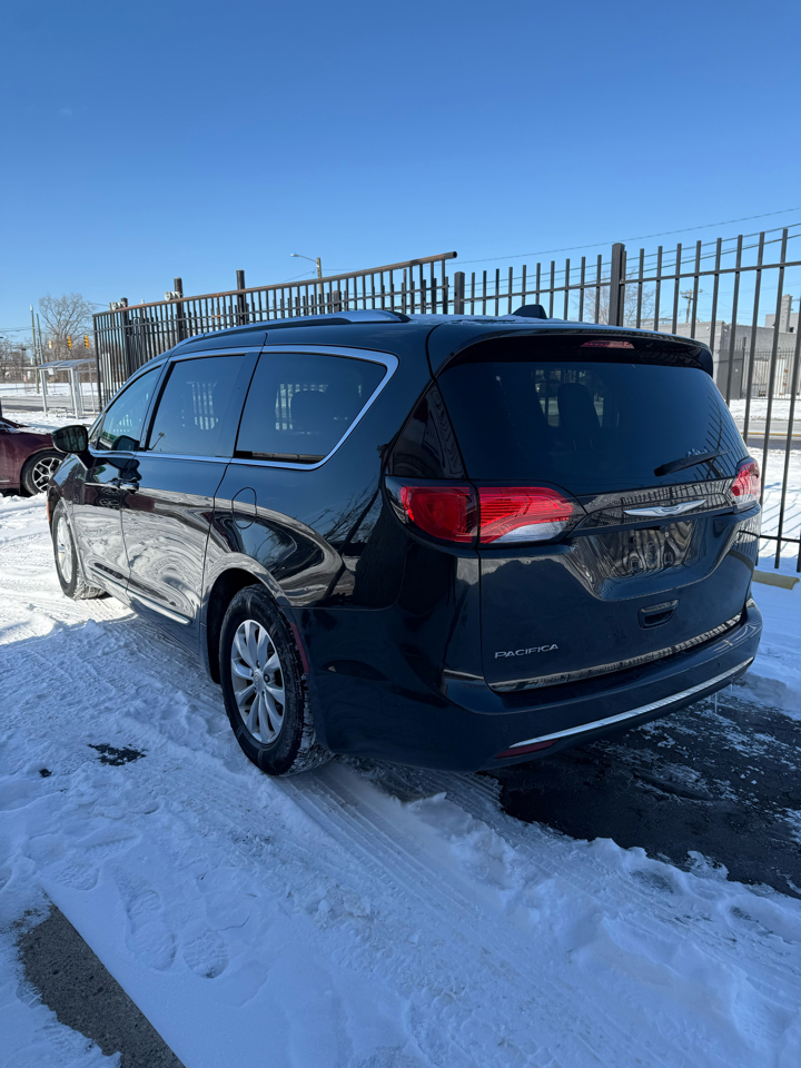 Chrysler Pacifica Touring-L 2018