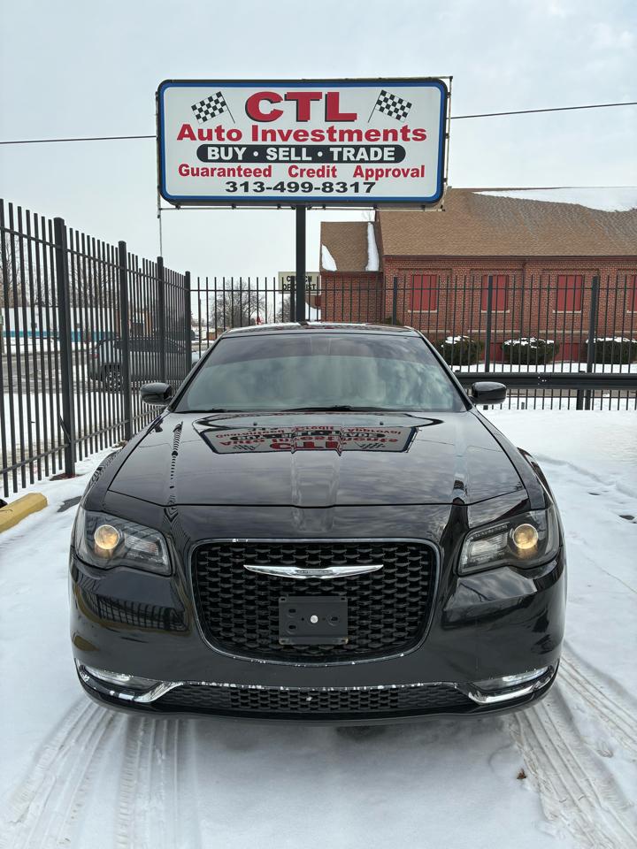 Chrysler 300 S V6 RWD 2019