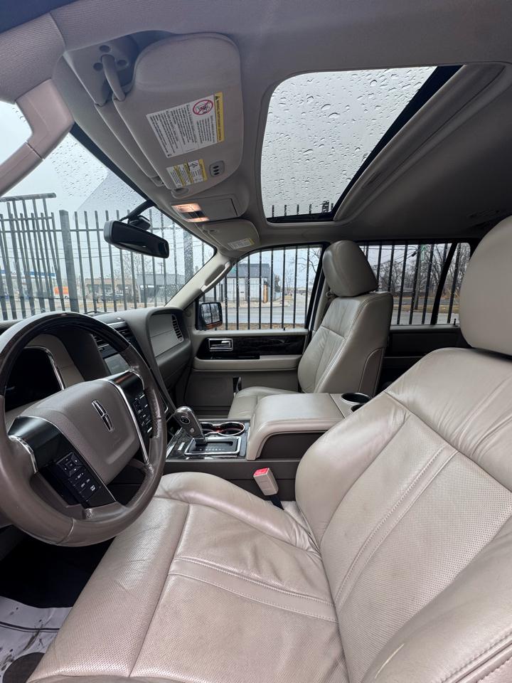 Lincoln Navigator 4WD 2015