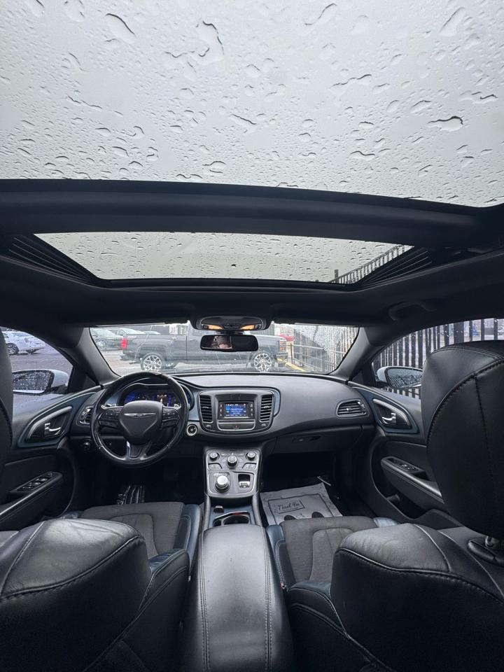 Chrysler 200 S AWD 2015