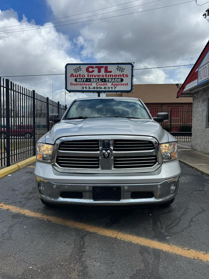 RAM 1500 SLT Crew Cab SWB 4WD 2014