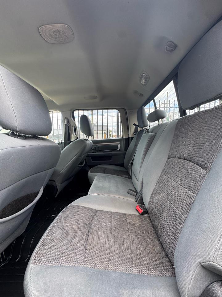 RAM 1500 SLT Crew Cab SWB 4WD 2014