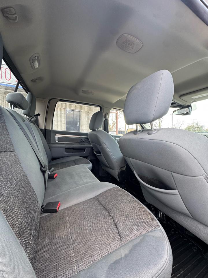 RAM 1500 SLT Crew Cab SWB 4WD 2014