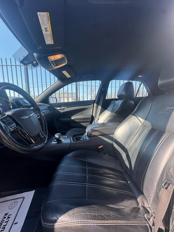 Chrysler 300 S V6 RWD 2014