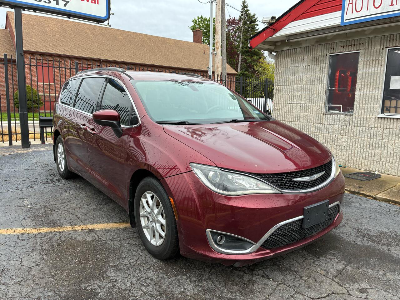 Chrysler Pacifica Touring-L 2017