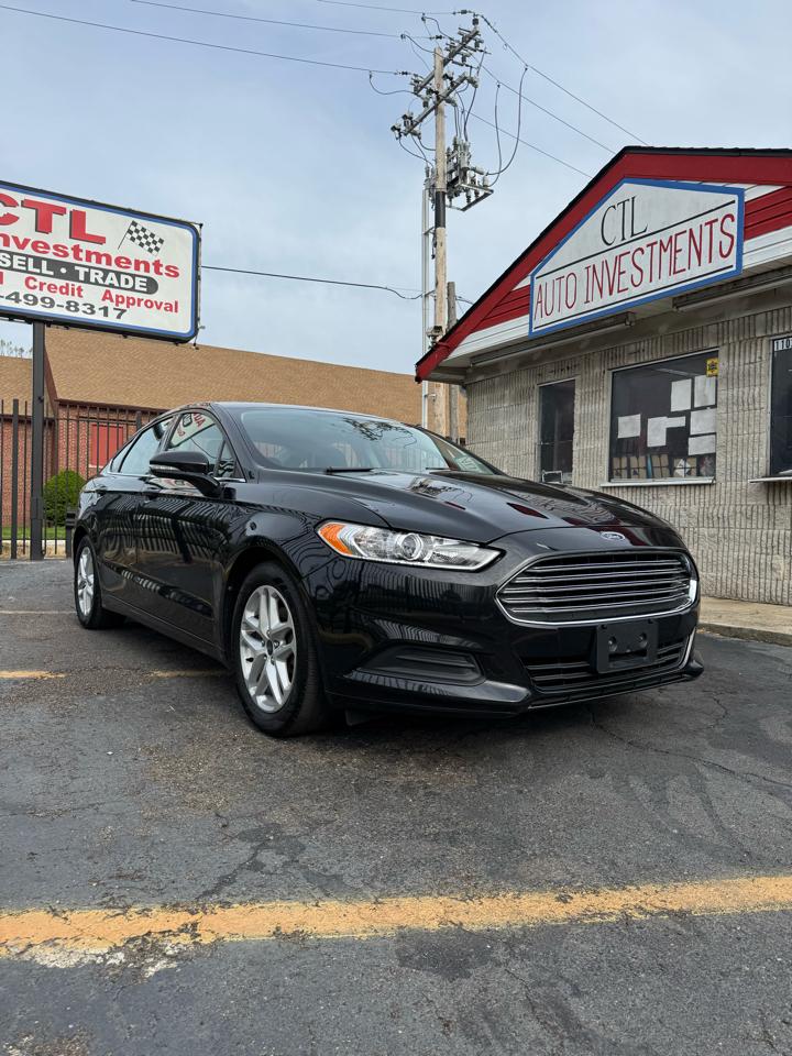 Ford Fusion SE 2013