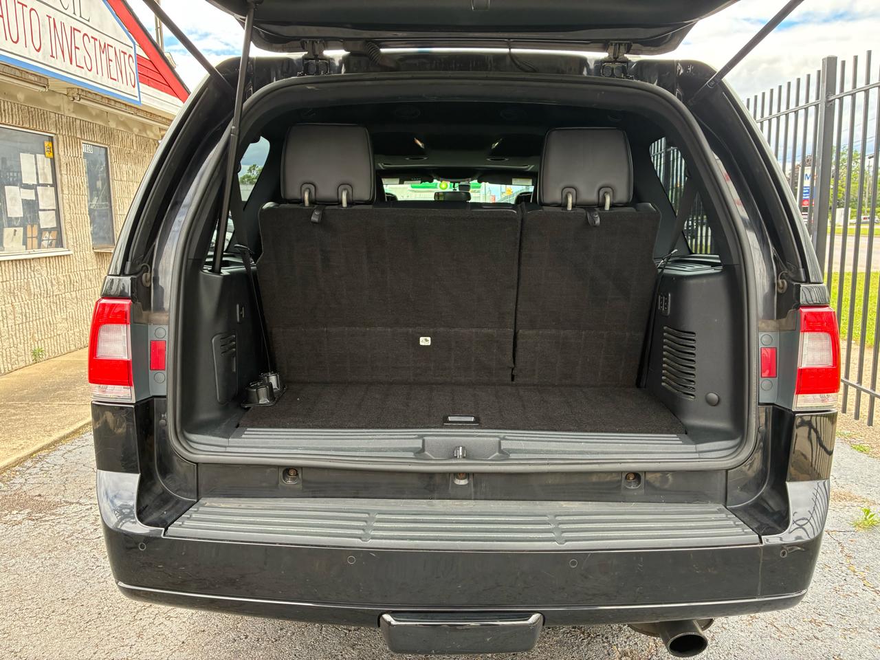 Lincoln Navigator 4WD 2015