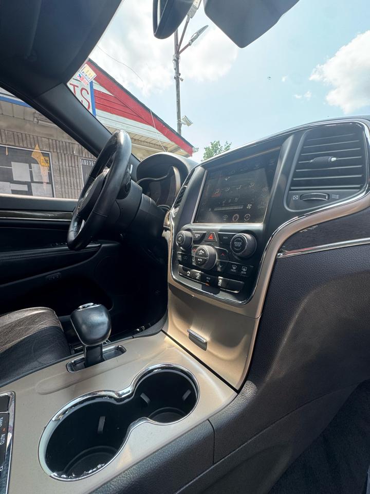 Jeep Grand Cherokee Overland 4WD 2014