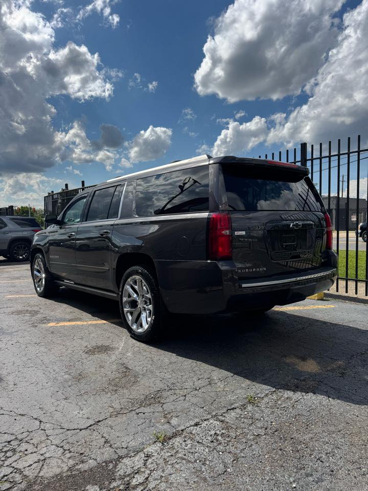Chevrolet Suburban Premier 4WD 2017