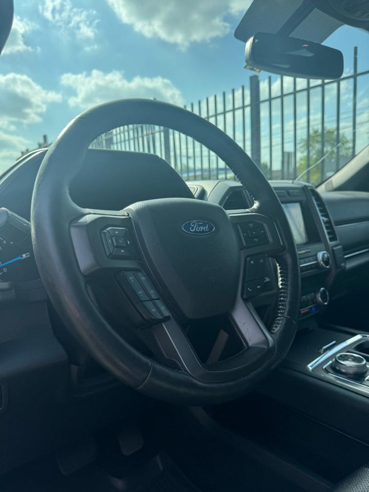 Ford Expedition MAX XLT 4WD 2019