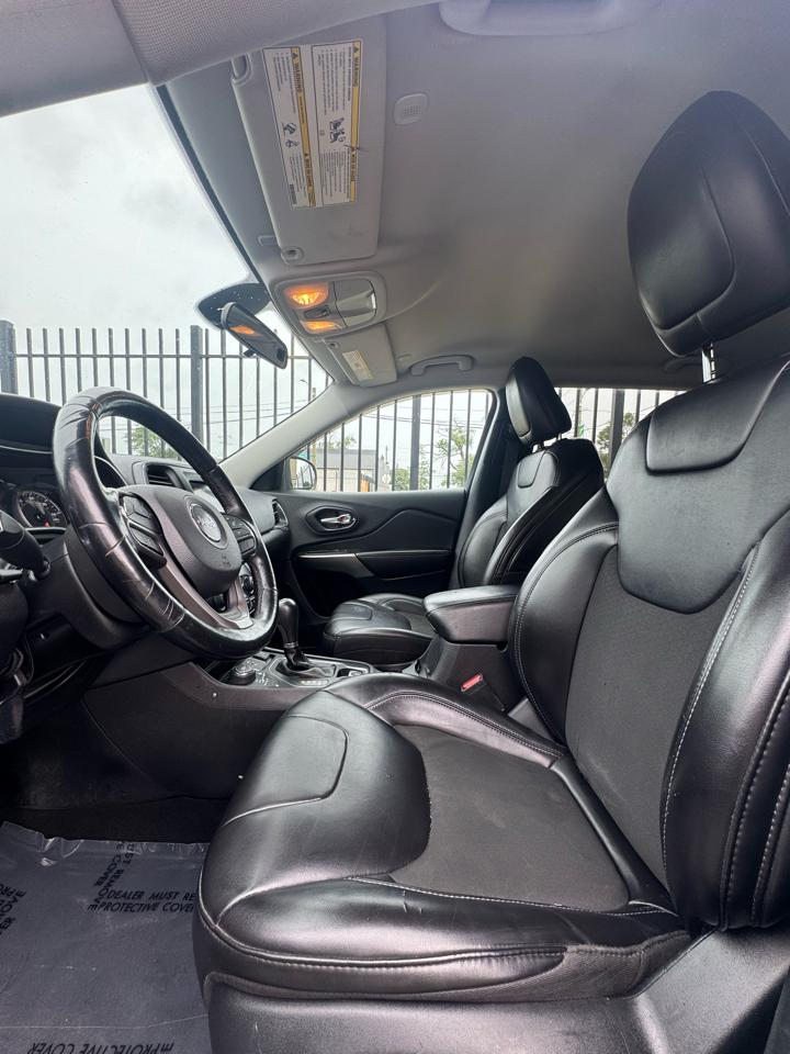 Jeep Cherokee Latitude Plus 4WD 2020