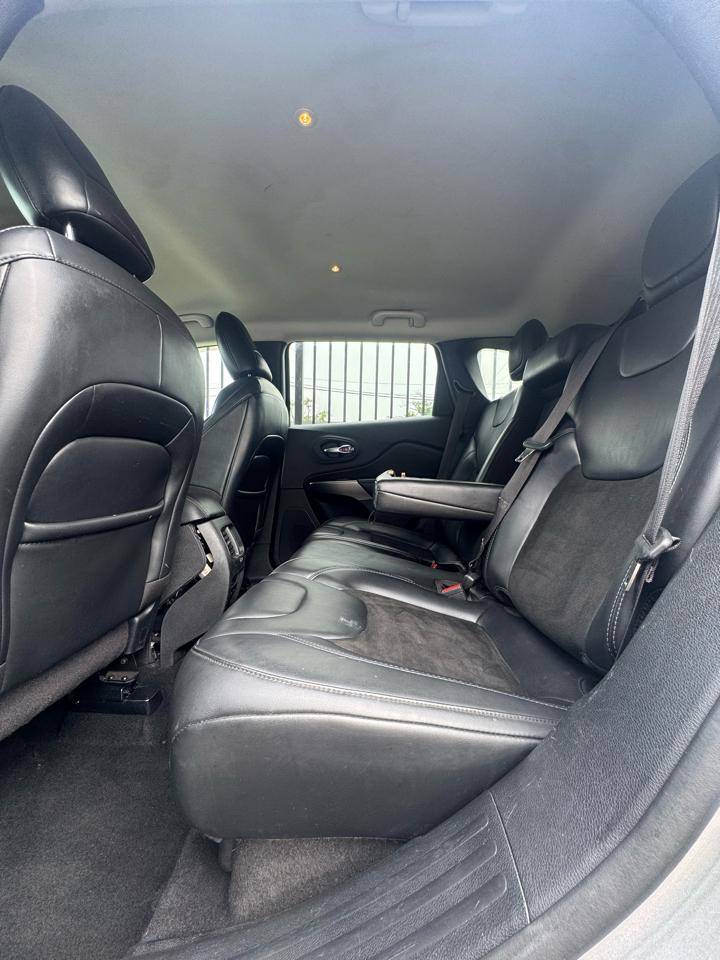Jeep Cherokee Latitude Plus 4WD 2020