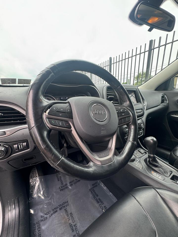 Jeep Cherokee Latitude Plus 4WD 2020