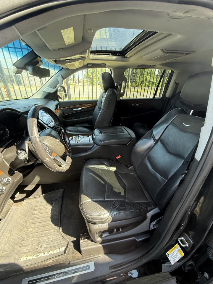 Cadillac Escalade ESV Premium 4WD 2018