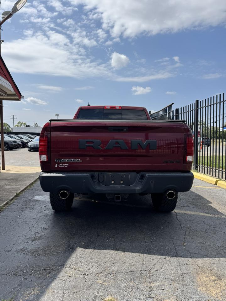 RAM 1500 Rebel Crew Cab SWB 4WD 2018