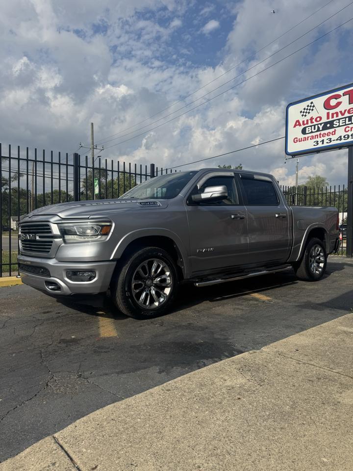 RAM 1500 Laramie Crew Cab SWB 2WD 2021