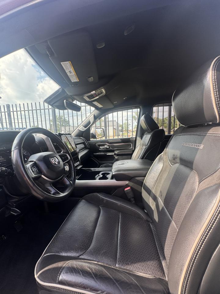 RAM 1500 Laramie Crew Cab SWB 2WD 2021