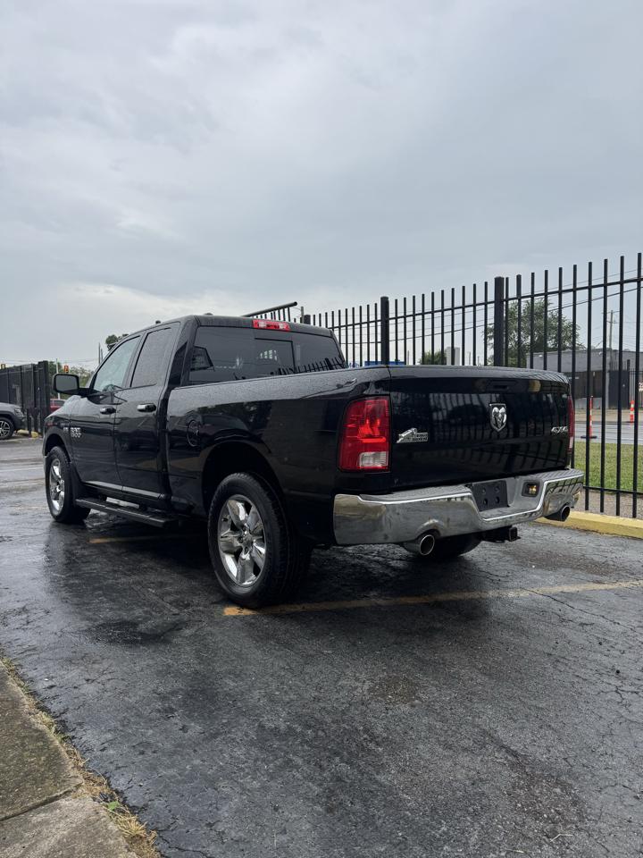 RAM 1500 SLT Quad Cab 4WD 2014